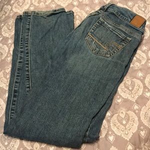 ☀️🌺AMERICAN EAGLE Favorite Boyfriend Denim Jeans